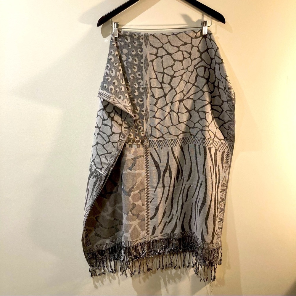 COLLECTION EIGHTEEN  Winter Solstice Animal Pattern Scarf NWT